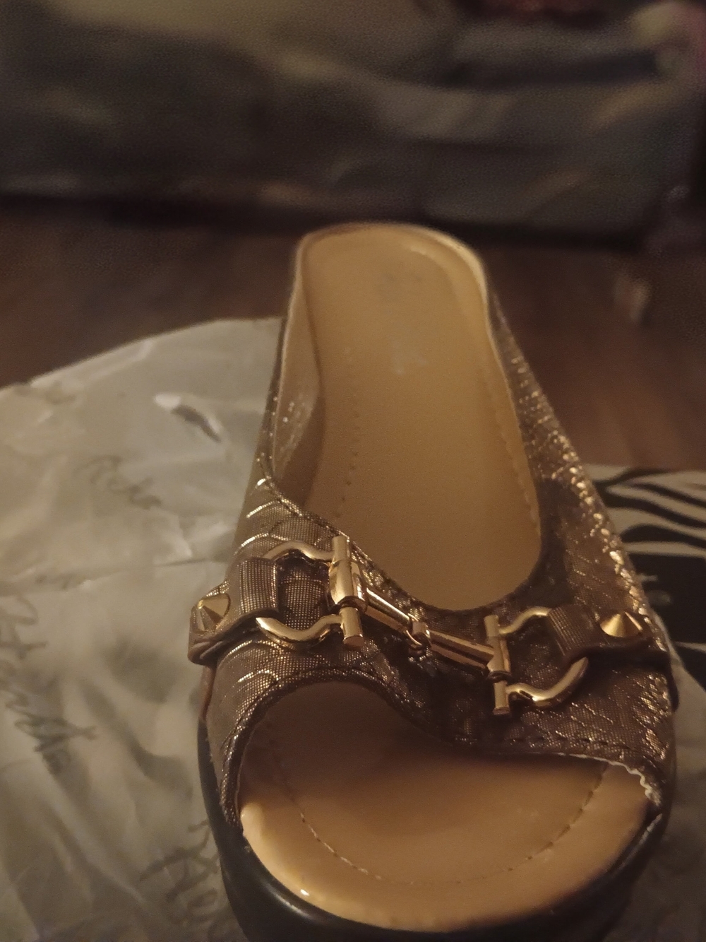 Gold Metallic Open-Toe Slide with Decorative Chain Accent